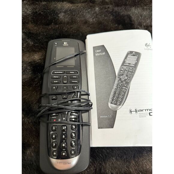 Logitech Harmony One Universal Remote w/ Charging Base & AC Adapter L-LW20 - Picture 3 of 6